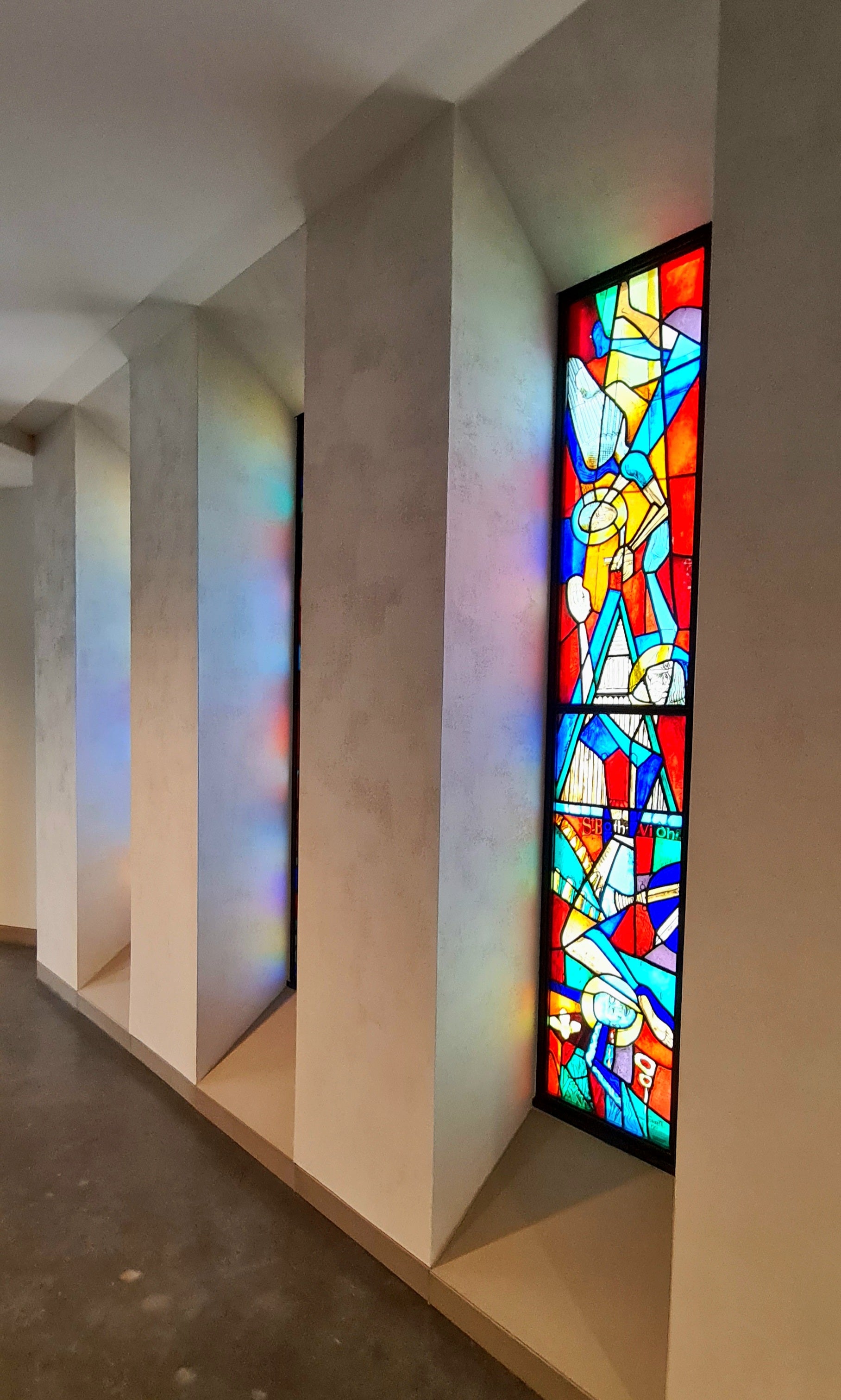 Coventry_Cathedral_3.jpg