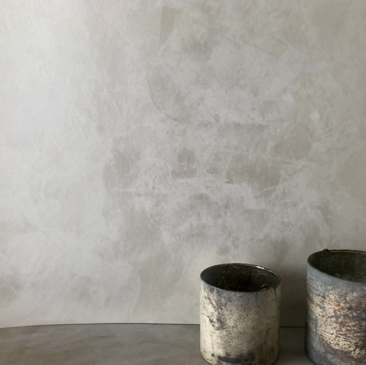 Viero Silk (1L) | Pearlescent Wall Paint | Soft Sheen
